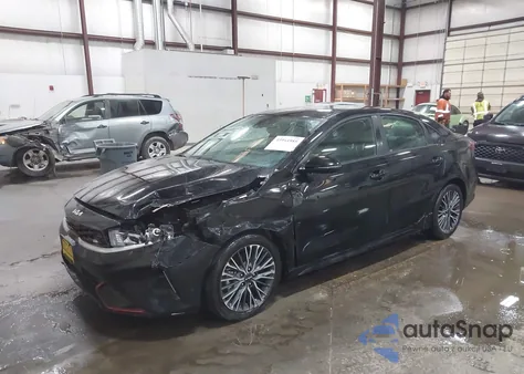 2024 Kia Forte Gt-Line из США, поврежденный, VIN 3KPF54AD3RE714245